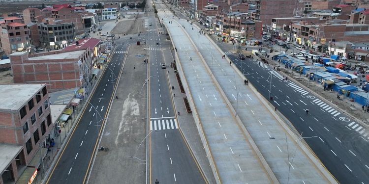 Celebran a El Alto con 10 actividades y entrega de obras