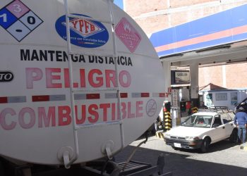 Cámara de Transporte dice que solo opera el 40% de camiones por falta de combustible