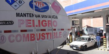 Cámara de Transporte dice que solo opera el 40% de camiones por falta de combustible