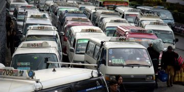 Cámara de Transporte dice que solo opera el 40% de camiones por falta de combustible